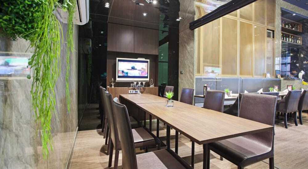 V Residence Serviced Apartment Bangkok Eksteriør billede